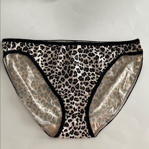 NWOT Felina animal print panty made in Thailand